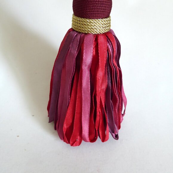 NEW 6.5” DECORATIVE ACCENT RED PURPLE BURGUNDY RIBBON TASSEL SET OF 3 - Picture 8 of 8